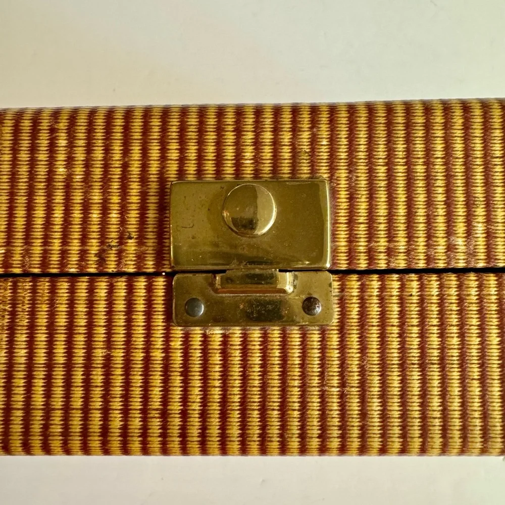 Vintage 1940s  Vanity copper and brass set.Missing comb.